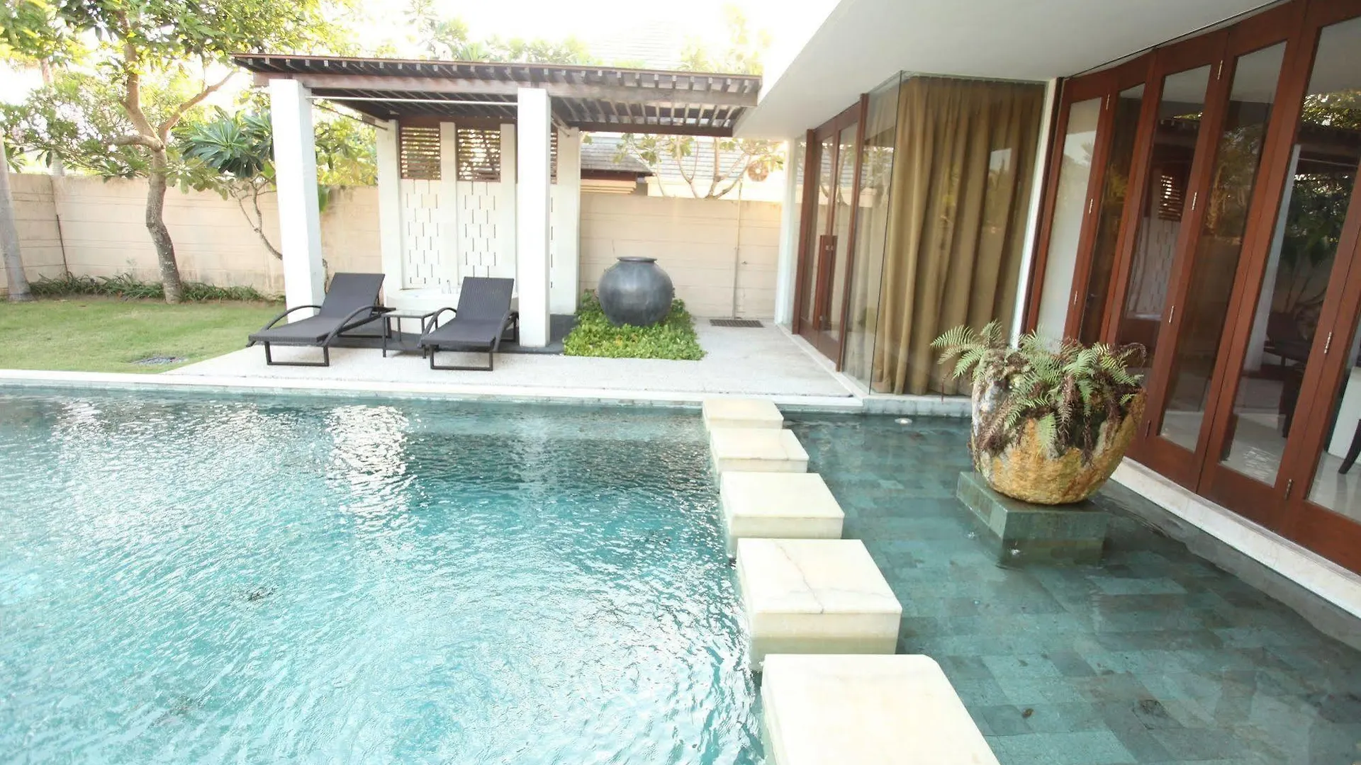 The Wangsa Benoa Hotel Nusa Dua  4*, Nusa Dua (Bali)